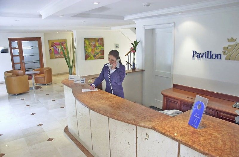 Nh Bogota Pavillon Royal Hotel Bagian luar foto
